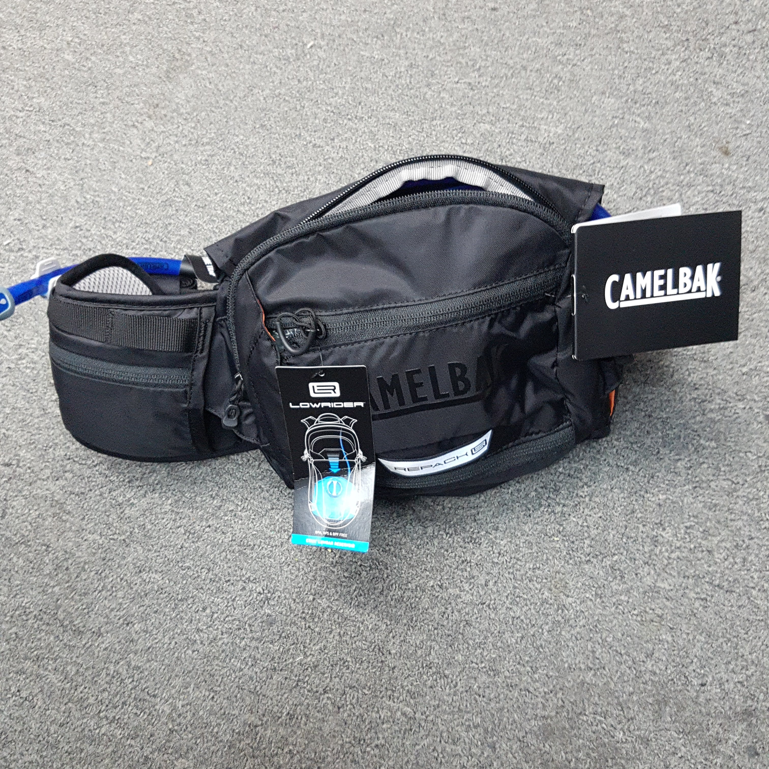 Camelbak Repack LR 4 - Waist Bag With 1.5 Water Bladder - BIke, Outdoor - Backpackers Gallery